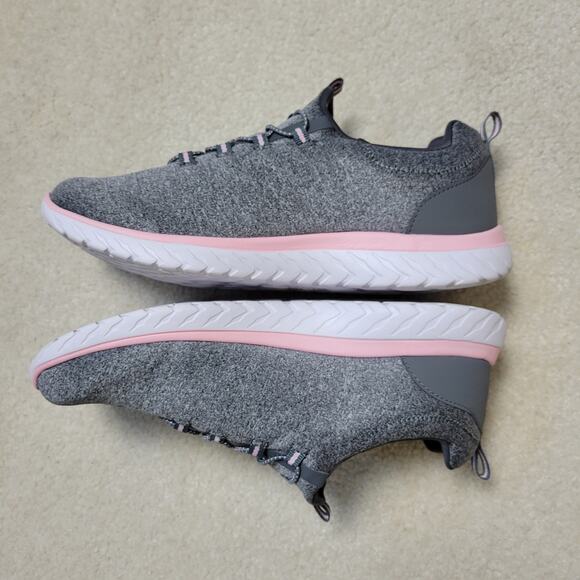 EUC Athletic Works WWAW41CA007L Women's 10W Bungee Slip On Walking Sneaker - Picture 5 of 11